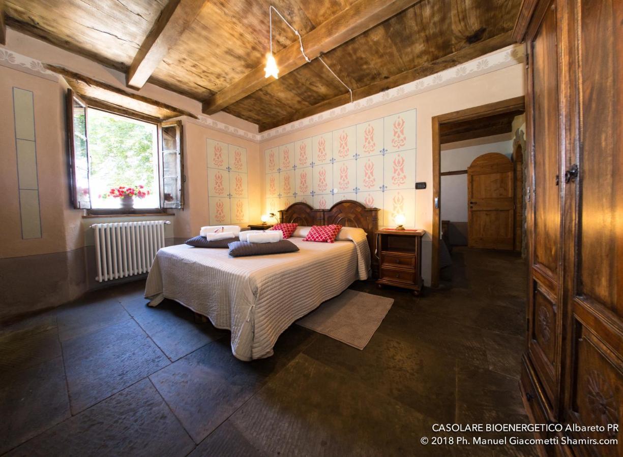 Il Casolare Bioenergetico Bed & Breakfast Albareto  Exterior photo