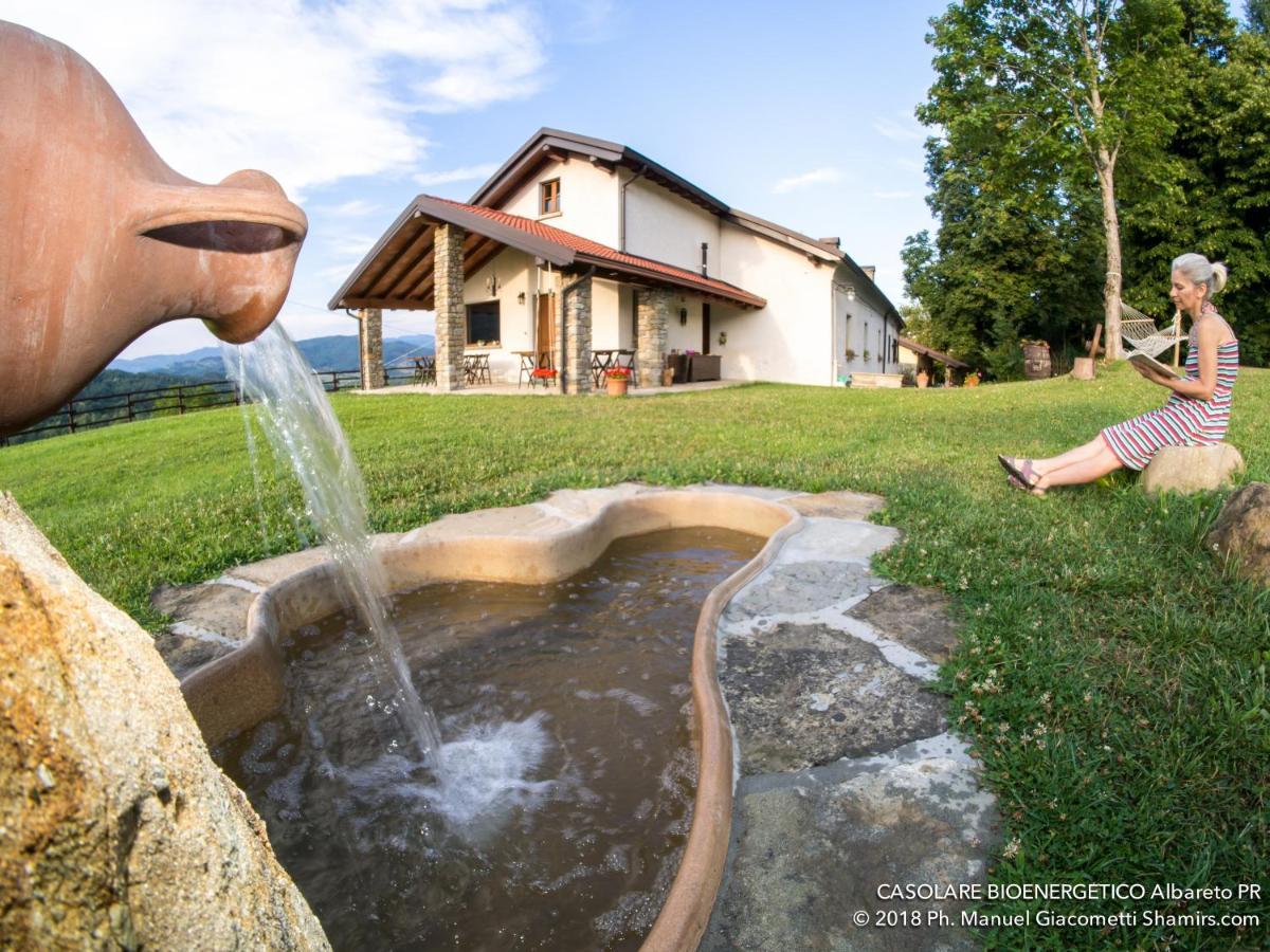 Il Casolare Bioenergetico Bed & Breakfast Albareto  Exterior photo