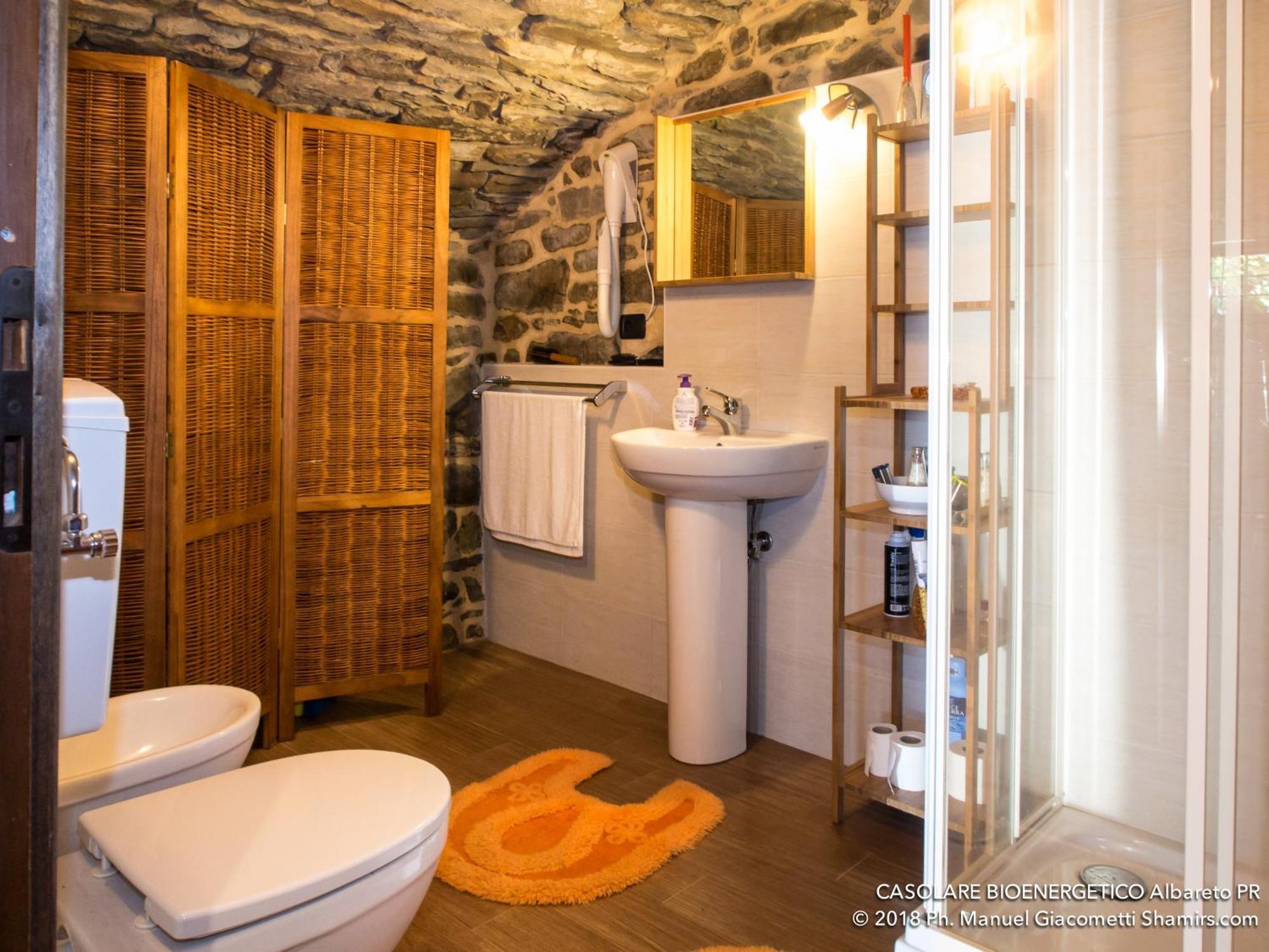 Il Casolare Bioenergetico Bed & Breakfast Albareto  Exterior photo