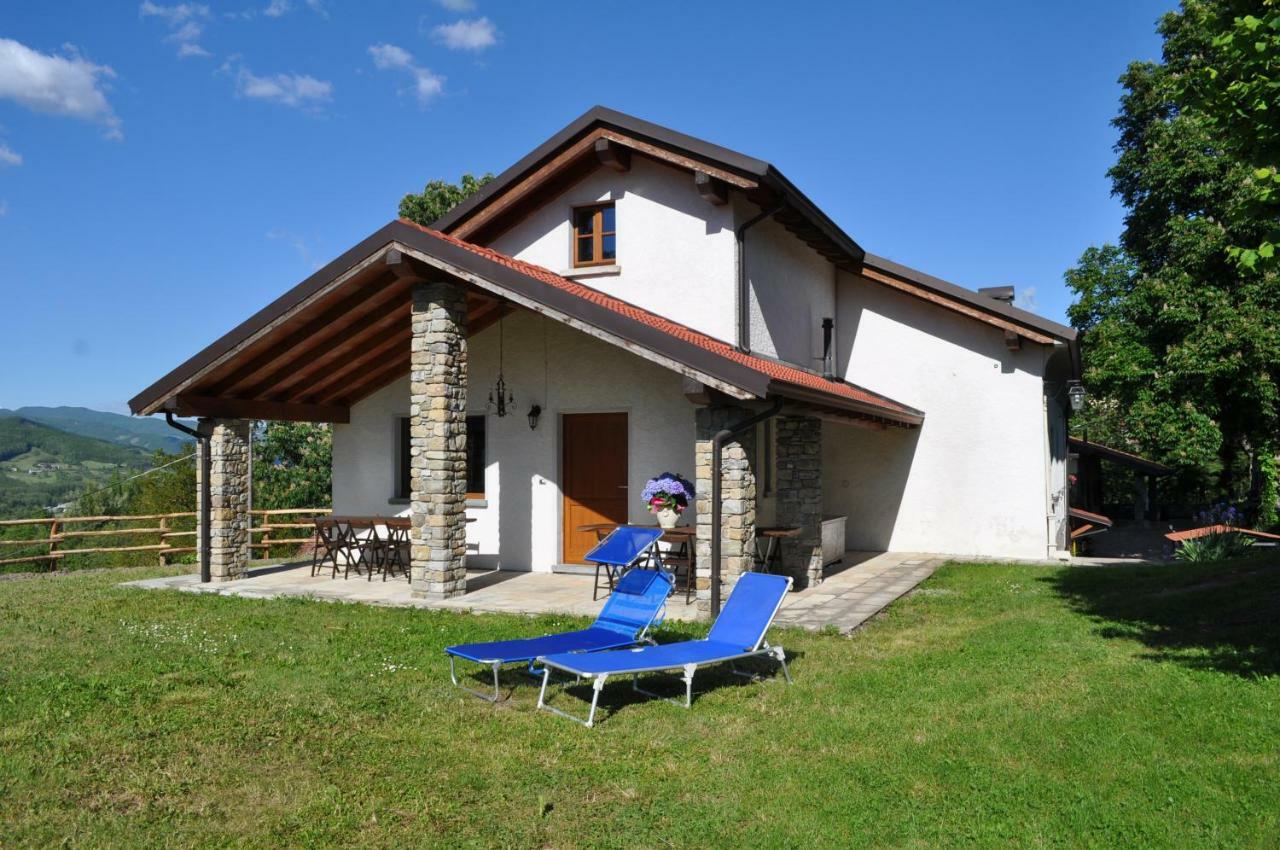 Il Casolare Bioenergetico Bed & Breakfast Albareto  Exterior photo